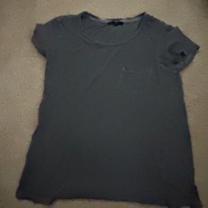Grey short sleeve top